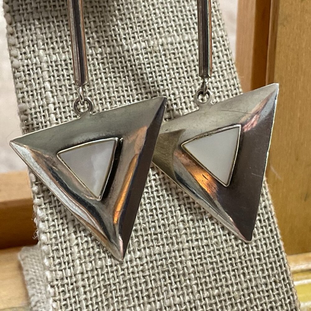 Vintage 925 Sterling Geometric Mother of Pearl Drop Earrings – Modernist Sleek